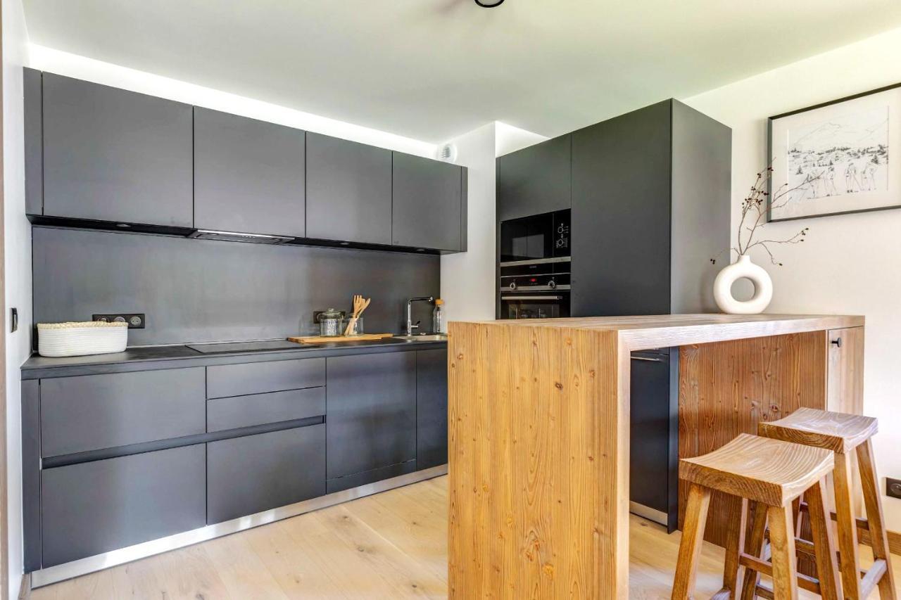 4-Room Apartment With Garden, Gym And Shared Spa Megeve Exterior photo